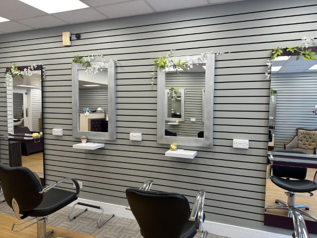 Hair salon chair rental